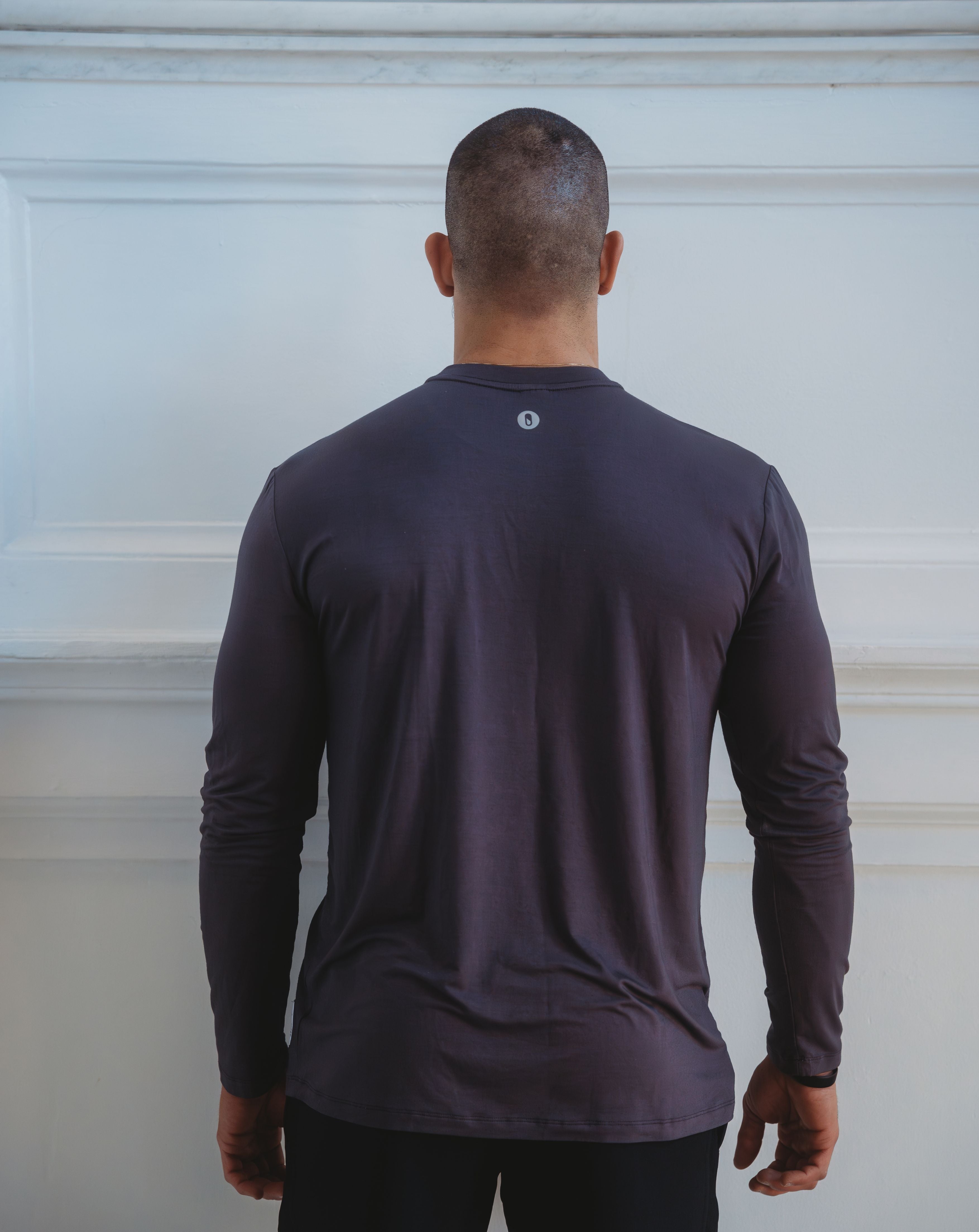 The Thrive Tee Long-Sleeve - Graphite – LRX Apparel