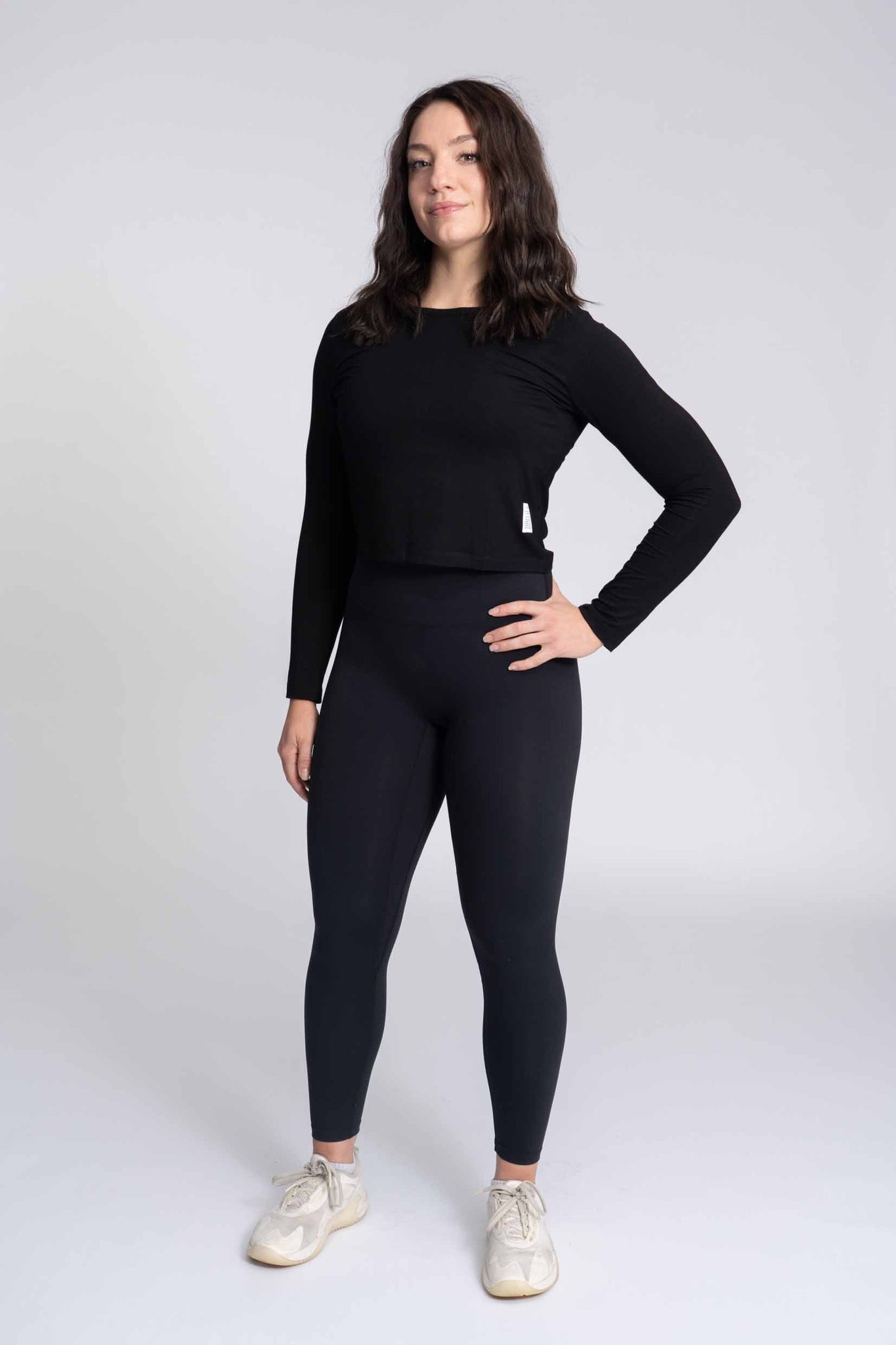 Thrive Crop Long-Sleeve - Black