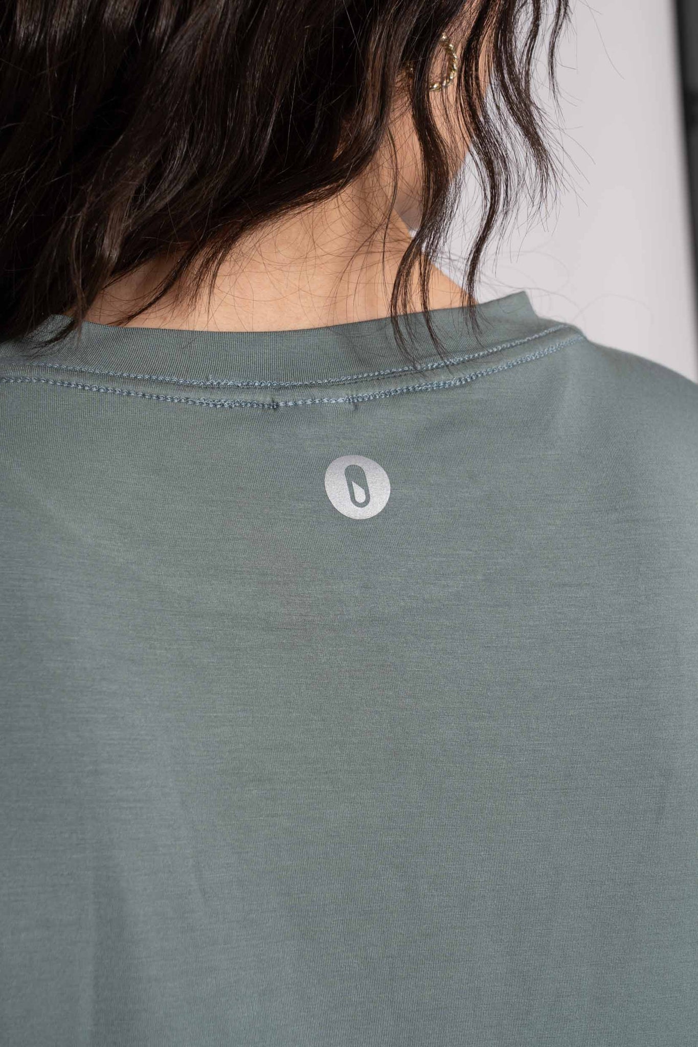 Thrive Crop Tee - Dusty Marine