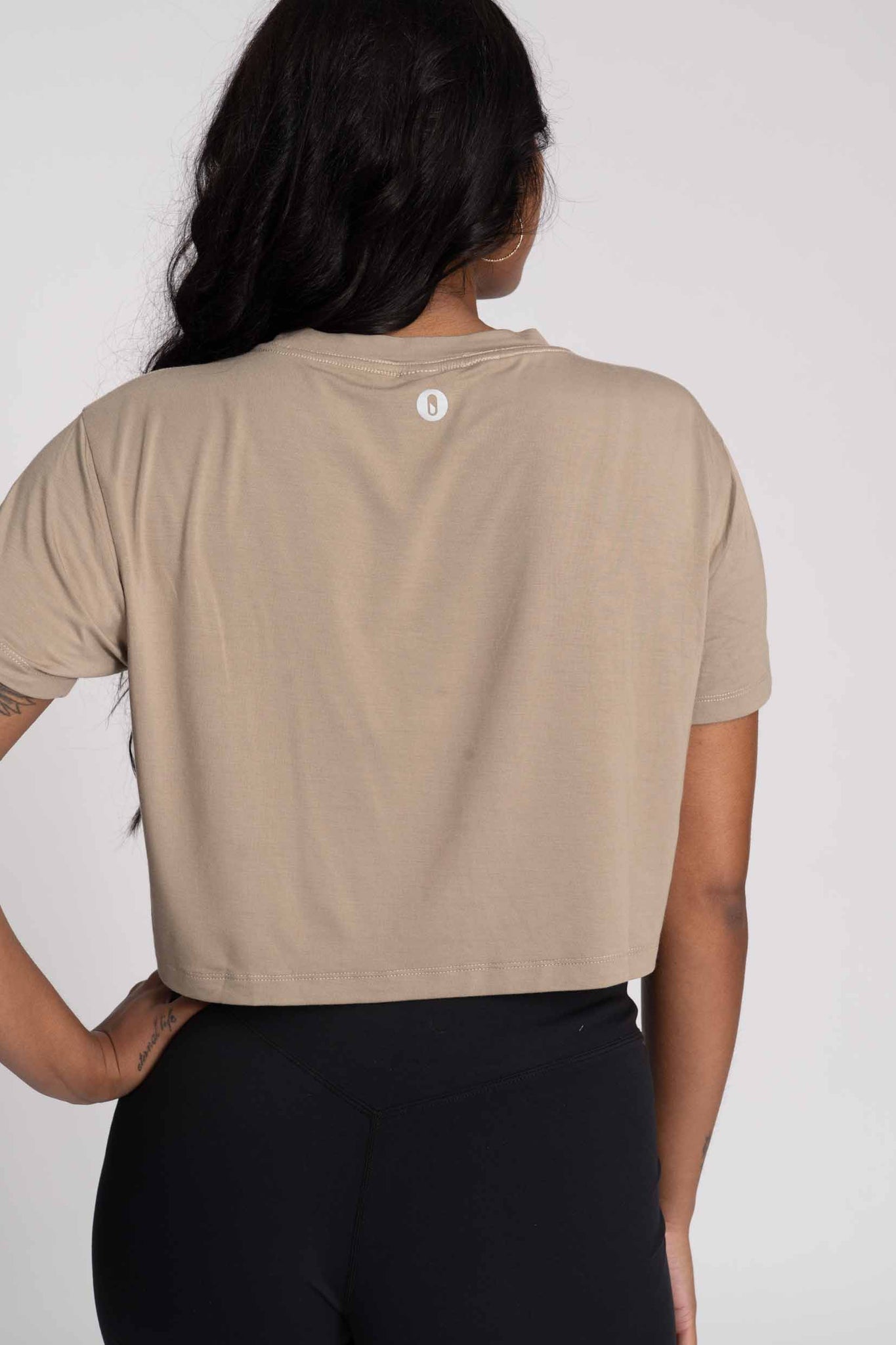 Thrive Crop Tee - Dusty Sand
