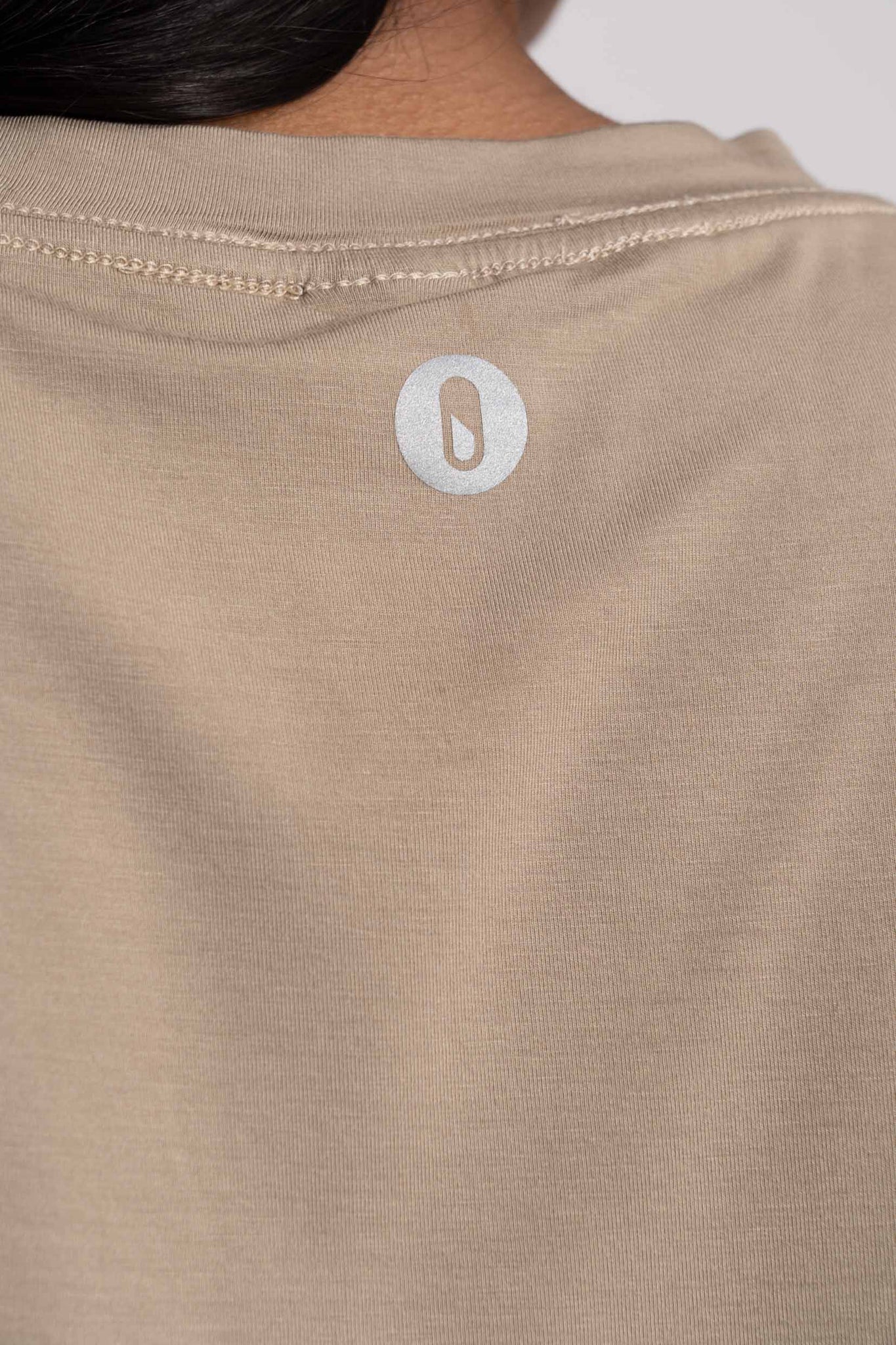 Thrive Crop Tee - Dusty Sand