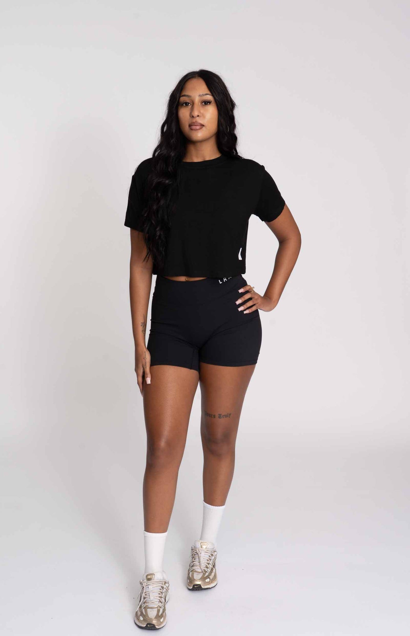 Thrive Crop Tee - Black